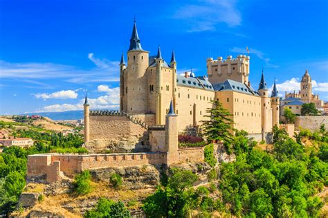10 Most Beautiful Castles In Spain Beautiful Castles Castle Spain