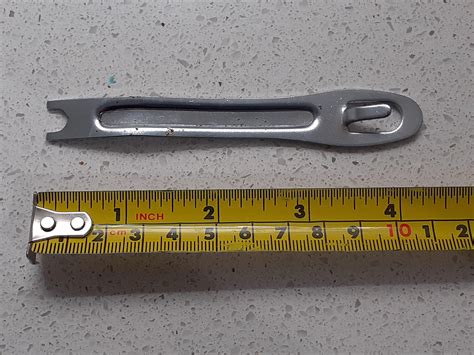 11cm to inches converter