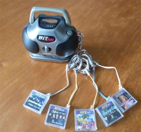 15 Electronics 90S 00S Kids Had Before Ipods Toria S Tales