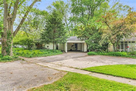 2009 S George Huff Dr Urbana Il 61801