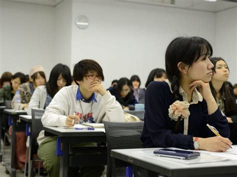 5 Ways College Life Is Different In Japan Vs