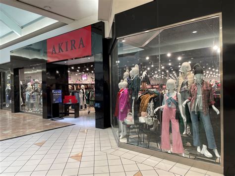Akira Now Offering Women S Clothing Accessories In Willowbrook Mall