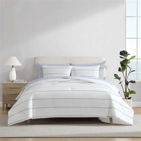 Amazon Com Nautica Twin Comforter Set Two Way Printed Slub Bedding