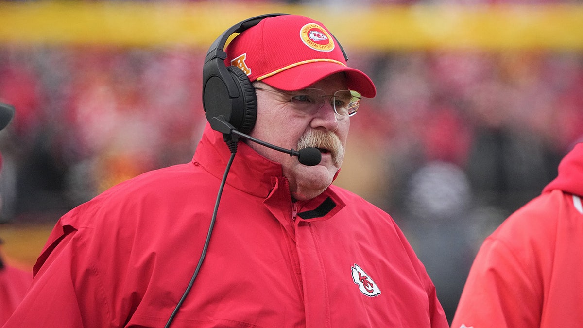 Andy Reid And Chiefs Cancel Otas Because Of A Medical Emergency