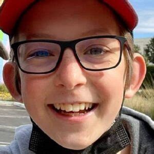 Asher Blinkoff Biography Age Parents Net Worth Height Ethnicity