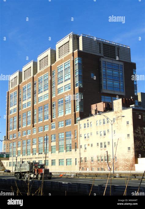 Boston University Photonics Center Research