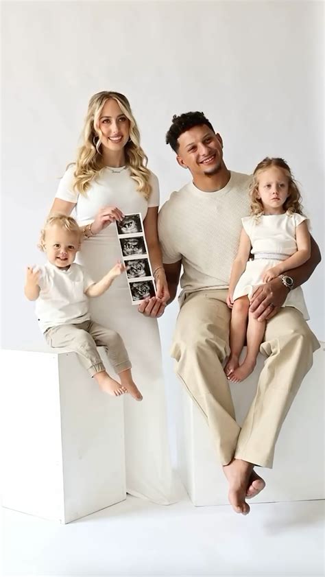 Brittany Mahomes Is Pregnant Expecting Third Baby With Patrick Mahomes