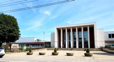 Central High School 300 E 7Th Ave York Pa Schools Mapquest