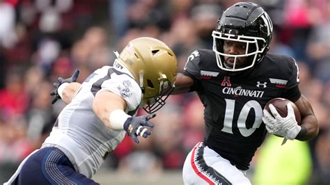 Cincinnati Football Beats Navy Midshipmen Extend Home Winning Streak