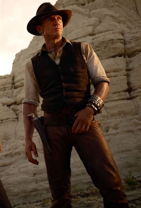 Cowboys Aliens Production Still Daniel Craig As Jake Lonergan
