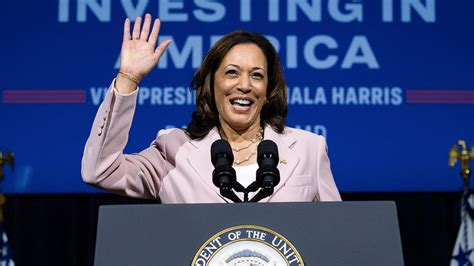 Democrats Happy Harris Isn T Being Forced To Get Specific Why Would