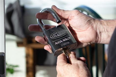 Emergency Locksmiths