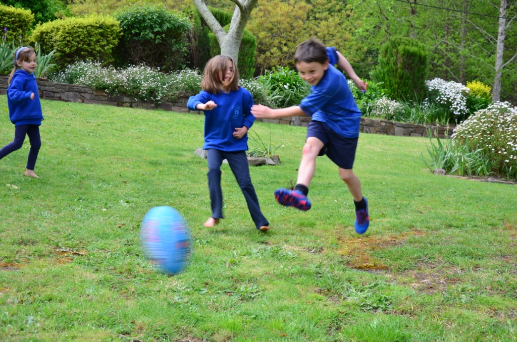 Entertaining in Spanish Made Easy