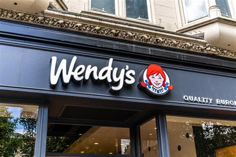 Fast Food Chain Wendy S Enters Romania With Usd 200 Million Investment