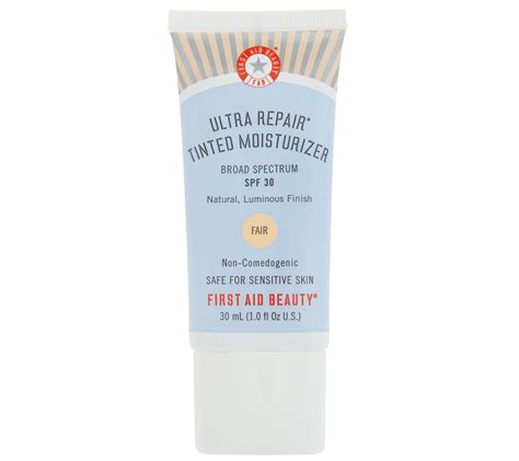 First Aid Beauty Ultra Repair Tinted Moisturizer Uncover The Glow