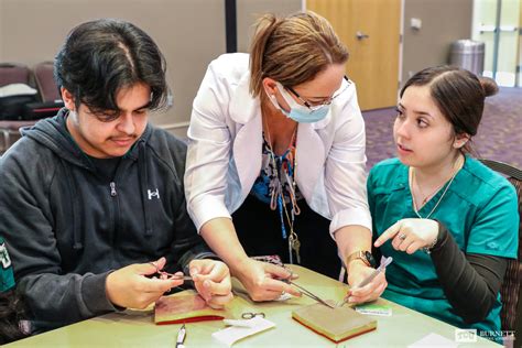 Fort Worth Students Introduced To Health Care And Medical Fields At