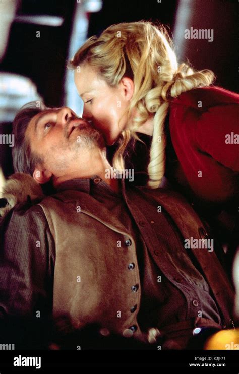 Holes Us 2003 L R Eric Pierpoint As The Sheriff Patricia Arquette