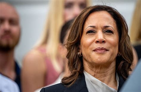 How Democratic Women Are Mobilizing To Help Kamala Harris Win This