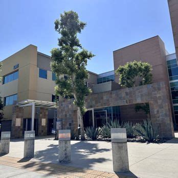 Kaiser Permanente Redlands Medical Offices 1301 California St