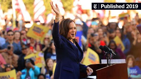 Kamala Harris Kicks Off 2020 Campaign With Oakland Rally The New York