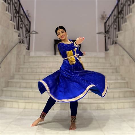 Kathak Visharad Students Balancing Careers Studies Dance True