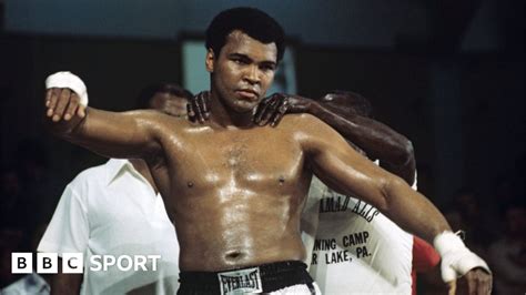 Muhammad Ali Boxer S Incredible Career In Numbers Bbc Sport