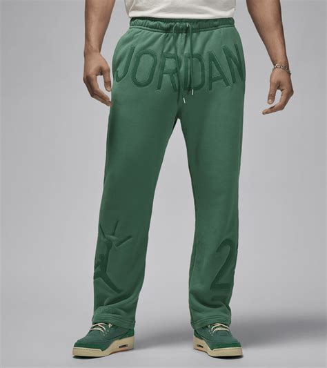 5 Ways Nina Chanel Abney Inspires