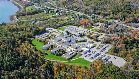 Pen Bay Medical Center Welcomes Students From Maine Medical Center
