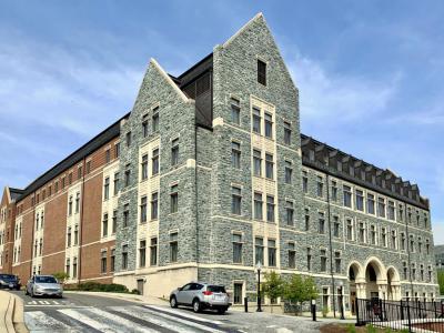 Rafik B Hariri Building