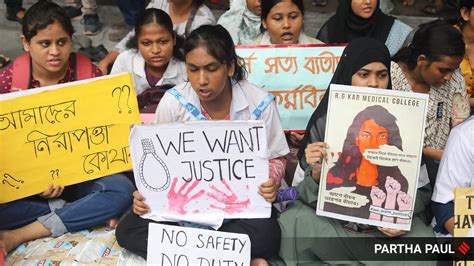 Reclaim The Night Mass Protest Against R G Kar Hospital Doctor S