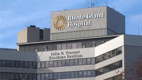 Rhode Island Hospital 24 Photos 33 Reviews Hospitals 593 Eddy