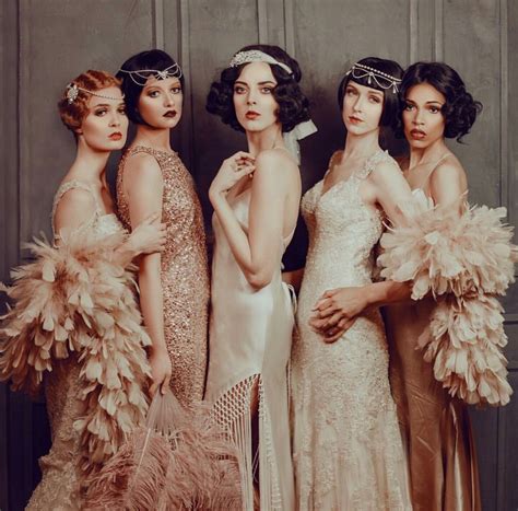 5 Roaring 20s Outfits