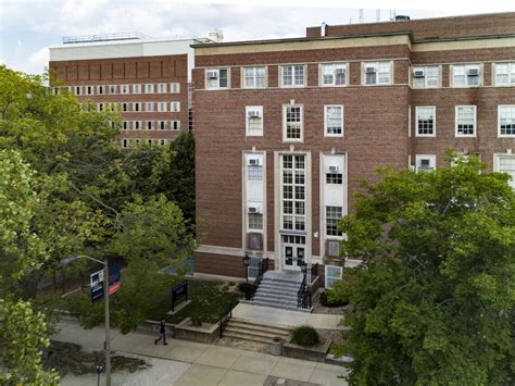 Roger Adams Laboratory Discoveries