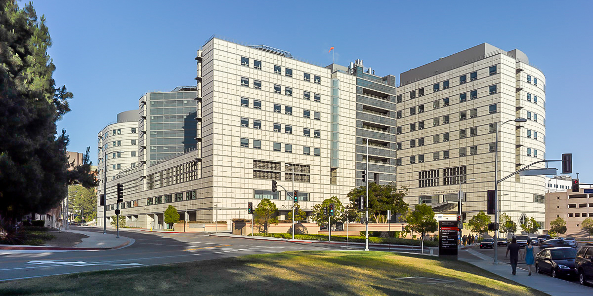 Ronald Reagan Ucla Medical Center Photos And Premium High Res Pictures