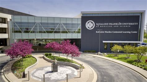 Rosalind Franklin Medical School Realeyes Displays