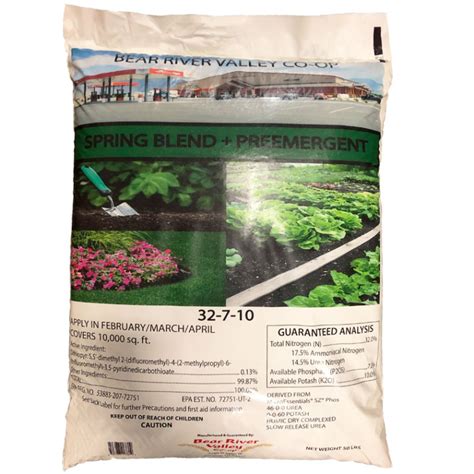 Spring Lawn Fertilizer With Pre Emergent Bear River Valley Co Op