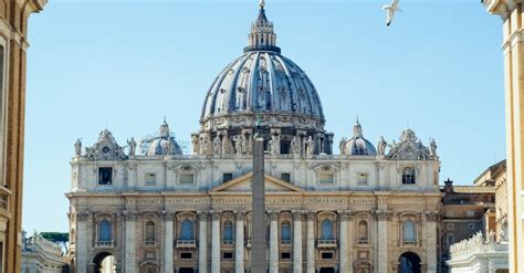 St Peter S Basilica History And Facts History Hit