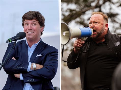 5 Ways Tucker Carlson