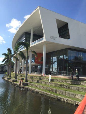 5 Tips U Miami Bookstore