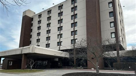 Weirton Medical Center Officials Revise Mask Policy For Visitors