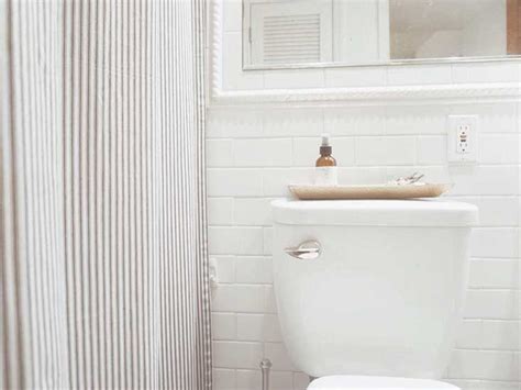 White Specks In Stool Causes Treatment And Complications